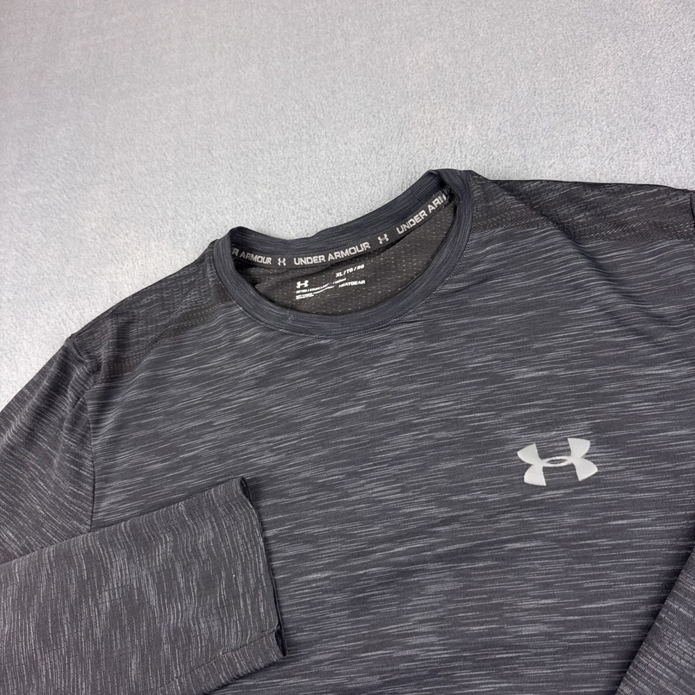 Under Armour Shirt Men's XL Black Space Dye Long Sleeve HeatGear Fitted Athletic